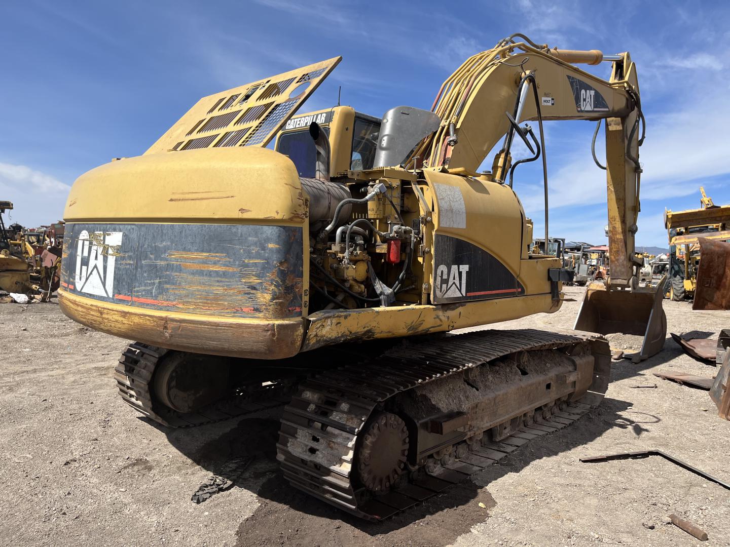 ./imagenes/INVOICE/2019/14913/EXCAVADORA CAT 320C PARA PARTES (11).JPG